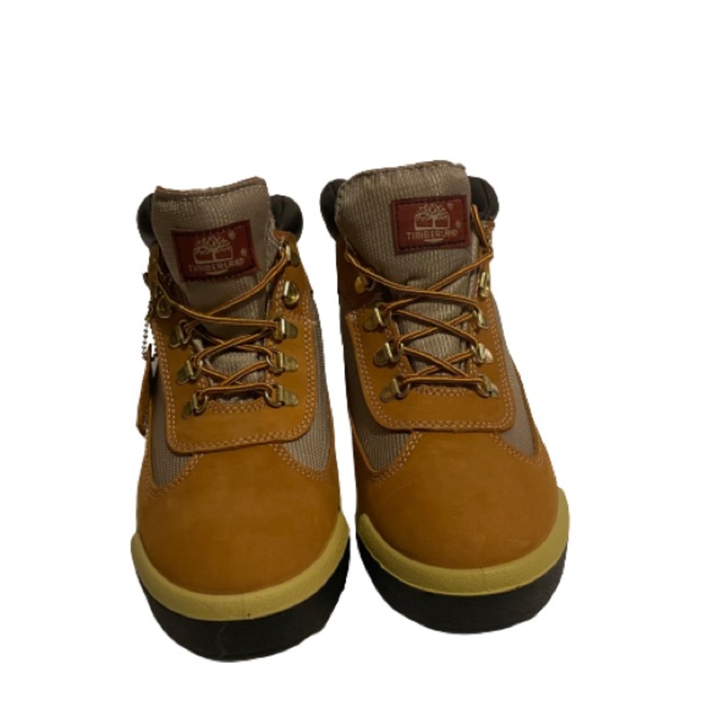 Timberland WHEAT Field Boot. Men’s SIZE 7.5